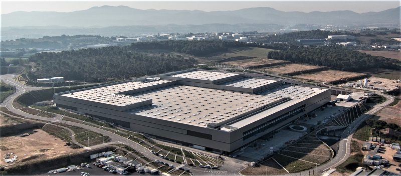 MANGO recibe el premio CEL 2020 en la categoría de empresa.