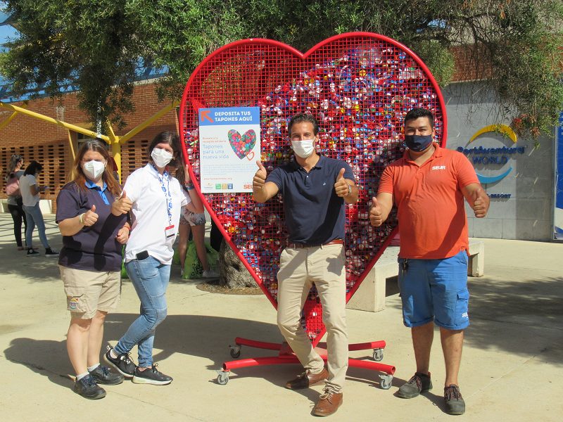 PortAventura World se une a la iniciativa “Tapones para una nueva vida” de Fundación SEUR