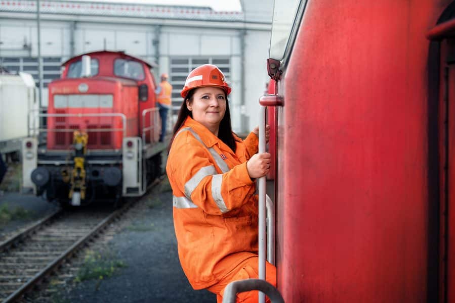 Transfesa Logistics busca personal de tierra en España para trabajar en DB Cargo en Alemania