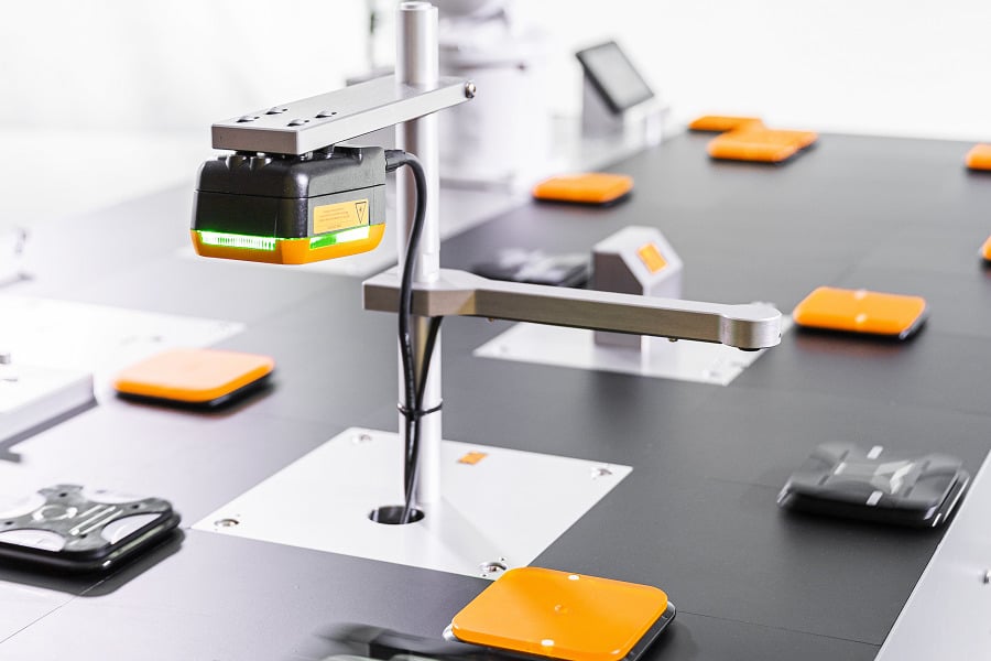 ACOPOS 6D lleva la fabricación adaptativa a Hispack